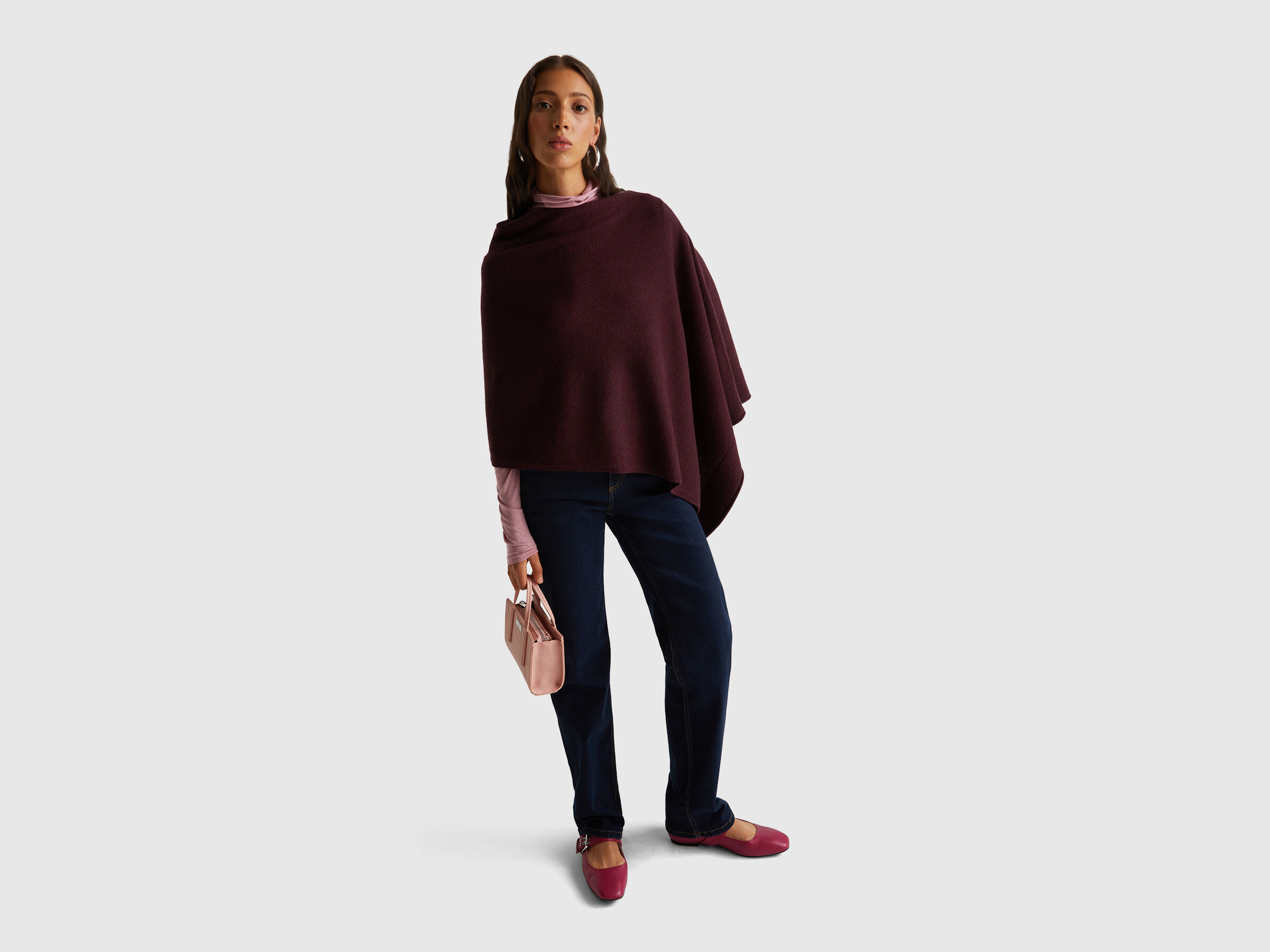 CAPE Women image number 3